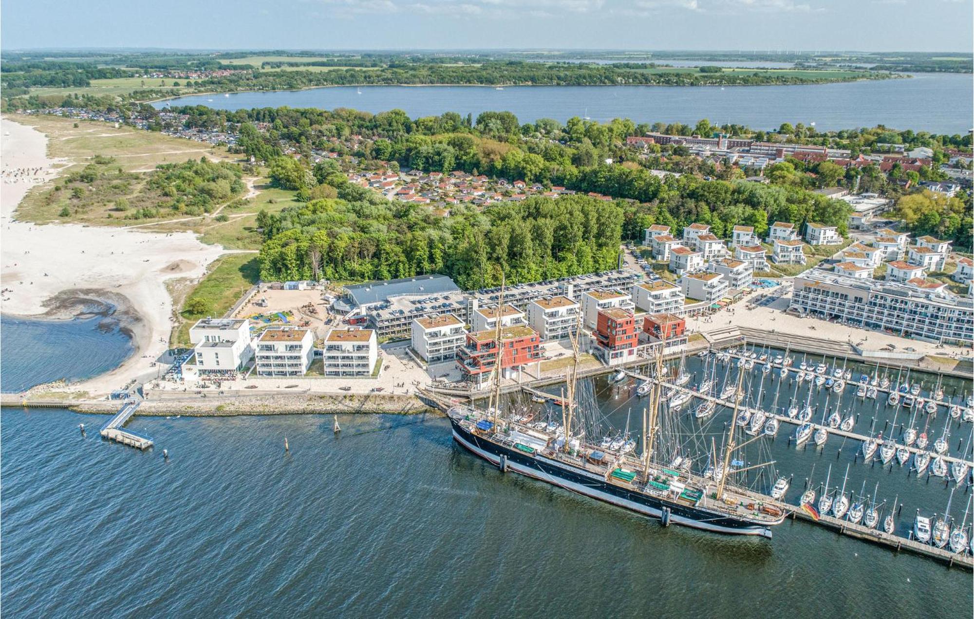 Awesome Apartment In Luebeck Travemuende With Wifi Ngoại thất bức ảnh